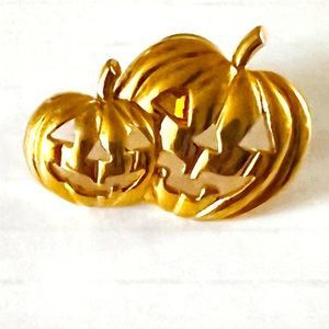 Halloween Pumpkin Brooch Pin Jack O Lantern Tie Tack Gold Tone